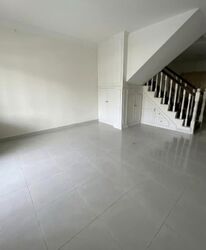 Blk 542 Serangoon North Avenue 4 (Serangoon), HDB Executive #635589071